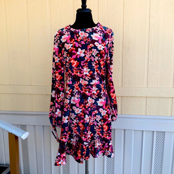 NWT Beautiful Bright Floral Colorful BCBGeneration Dress 👗 Size 12 - Picture 1 of 17